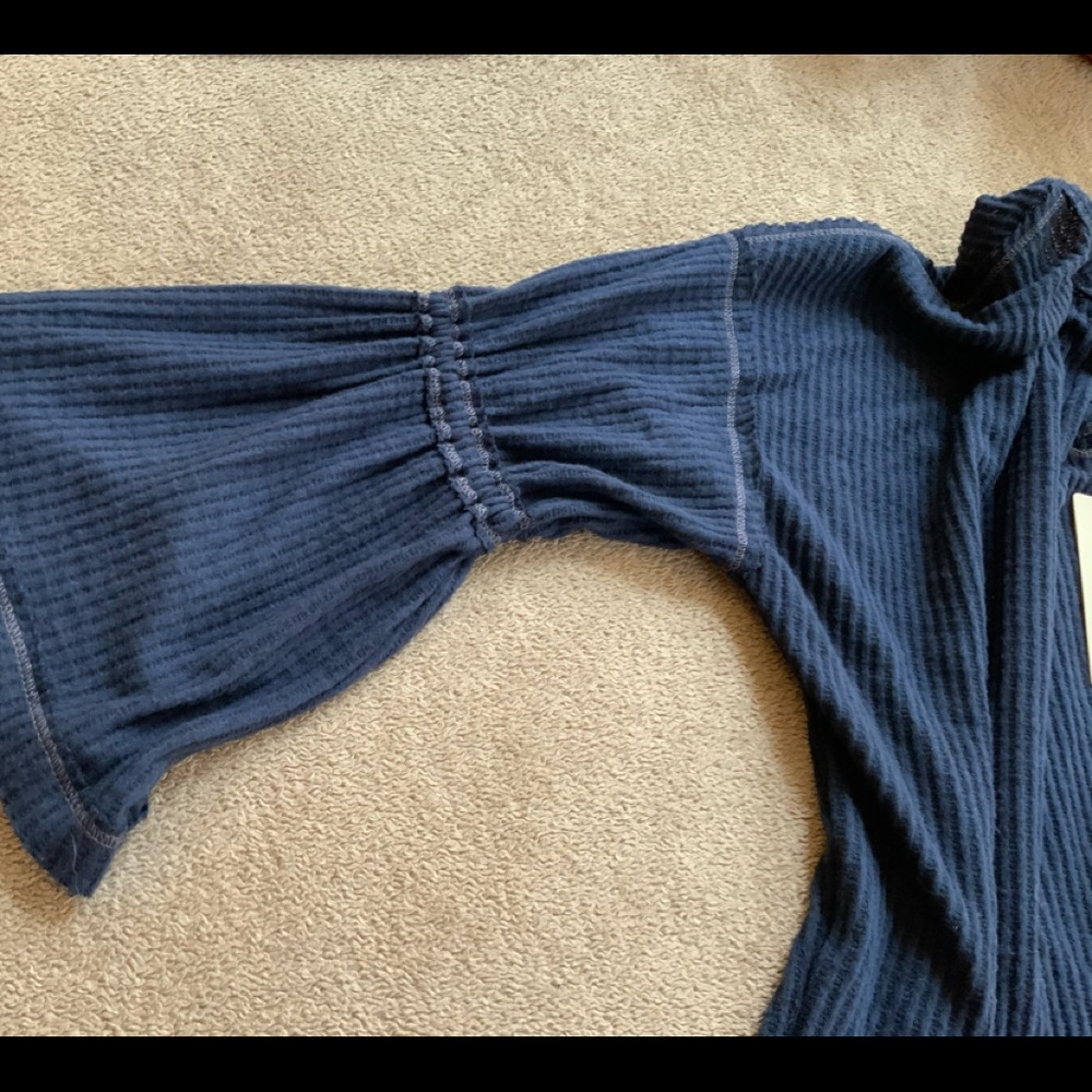 Elan Waffle Blouse - Picture 2 of 7